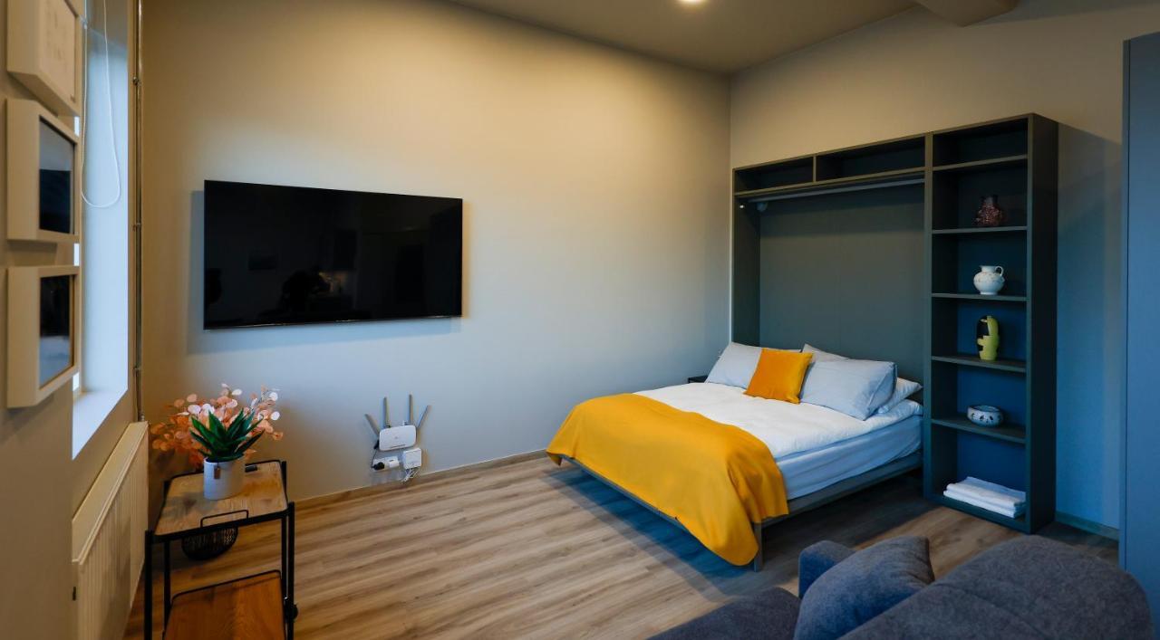 Center - Esja Apartamento *